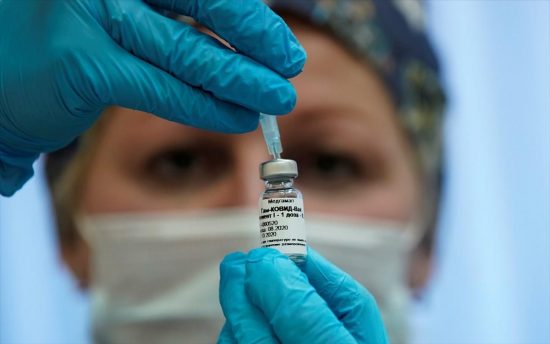 Υποχρεωτικός εμβολιασμός: Τι συνέστησε η Εθνική Επιτροπή Βιοηθικής