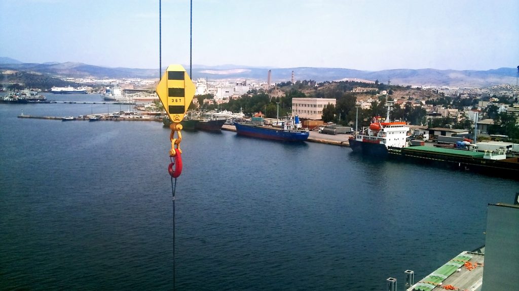 Προστιθέμενη αξία στην τοπική κοινωνία προσδίδει το Λιμάνι της Ελευσίνας
