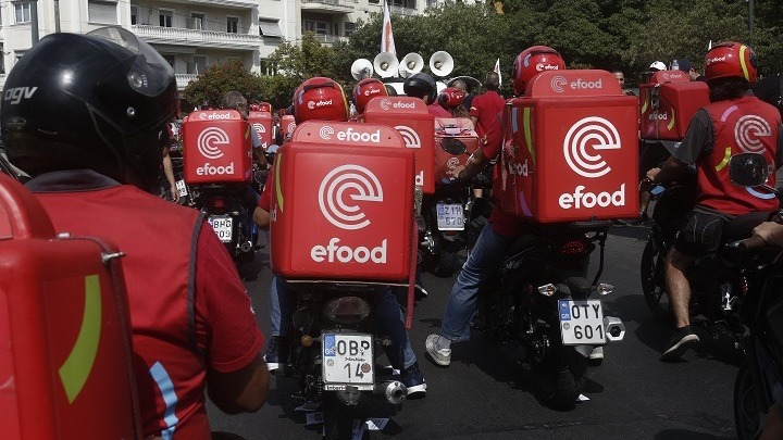E-food: Μοτοπορεία εργαζομένων στα γραφεία της εταιρείας και απόφαση για 24ωρη απεργία