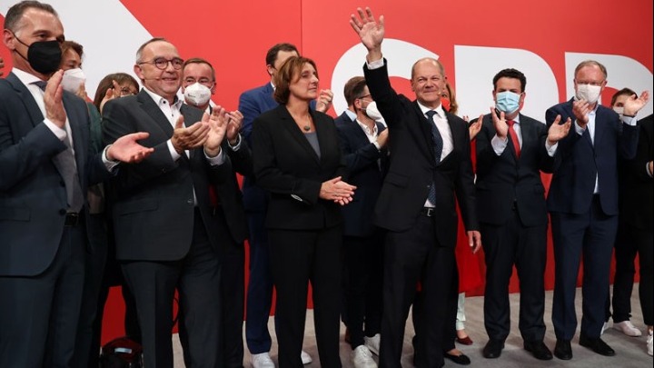 Γερμανικές εκλογές: Eπικρατούν οι Σοσιαλδημοκράτες με το 25,7% των ψήφων