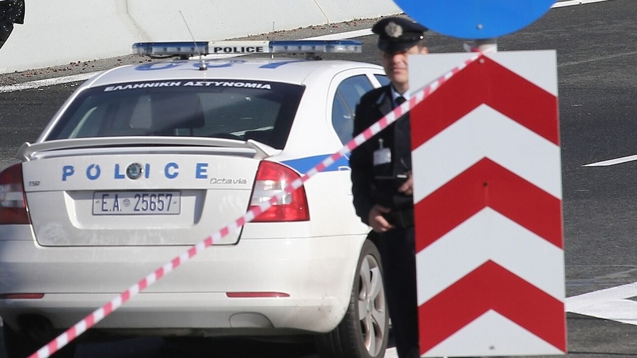 Επίθεση Ρουβίκωνα στα γραφεία της Αττικής Οδού - 8 συλλήψεις