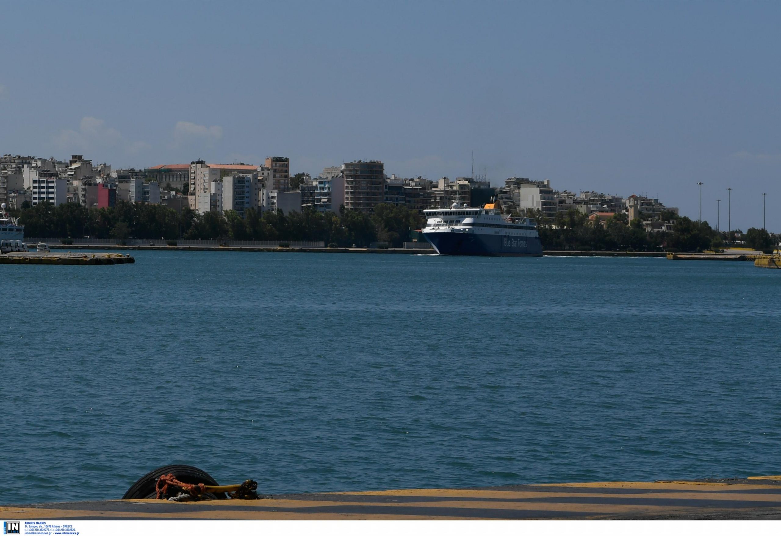 5χρονη ανασύρθηκε από το λιμάνι του Πειραιά – Νοσηλεύεται στην εντατική