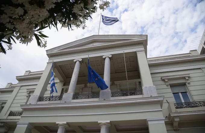 Αθήνα προς Τσαβούσογλου: Οι μονομερείς αιτιάσεις της τουρκικής πλευράς δεν στέκουν νομικά