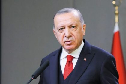 Ερντογάν: «Η Ελλάδα παρενοχλεί στο Αιγαίο, είναι πιόνι του ΝΑΤΟ»