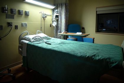 ΕΛΣΤΑΤ: Kατά 6,3% μέσα σε 7 μήνες αυξήθηκαν οι θάνατοι στην Ελλάδα
