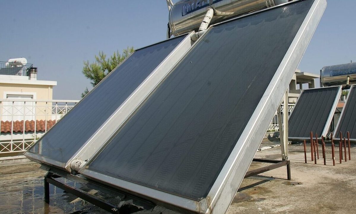 Voucher 1.000 ευρώ για ηλιακό: Κερδισμένοι και όσοι έχουν ηλεκτρικούς θερμοσίφωνες
