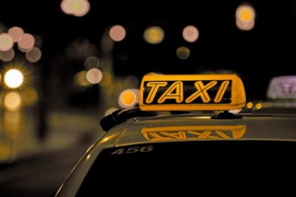 Κούρσα τρόμου: Ταξιτζής θώπευσε γυναίκα και της πρότεινε να τον πληρώσει... αλλιώς!
