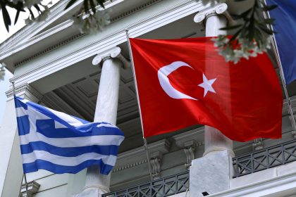 Ελληνικό διάβημα στην Τουρκία για τον Απόστολο Τζιτζικώστα