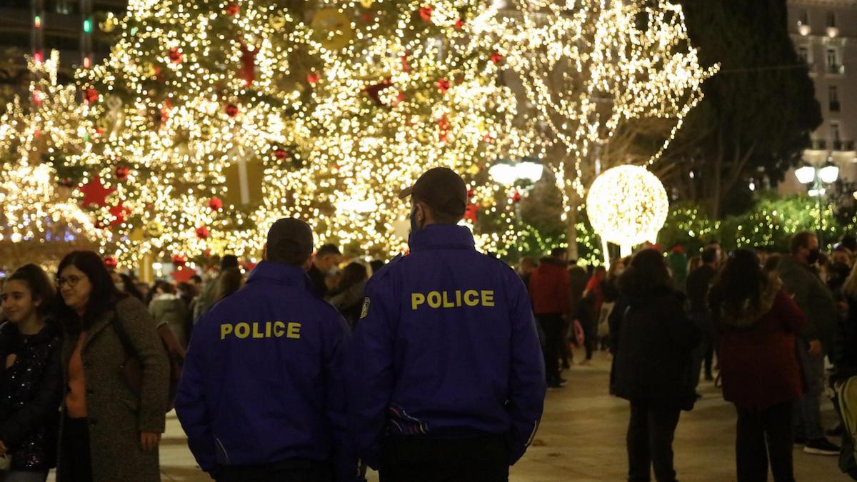 Στους δρόμους 9.000 αστυνομικοί την περίοδο των Χριστουγέννων