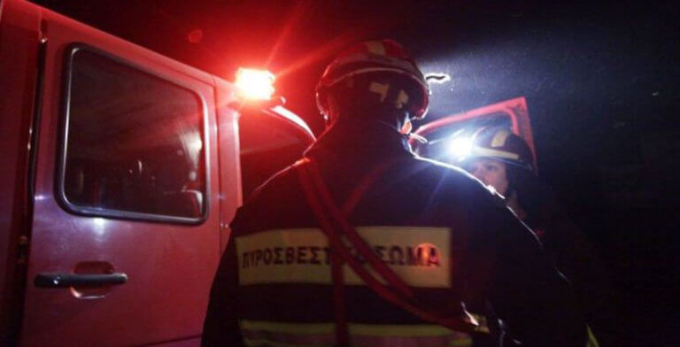 Ξεφεύγει η κατάσταση στον Ασπρόπυργο: Πυροβολισμοί εναντίον οχημάτων της Πυροσβεστικής
