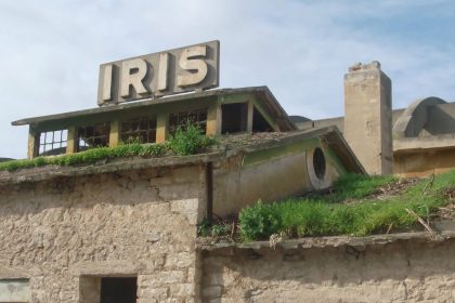 «IRIS»: Η παλιά βιομηχανία γίνεται χώρος Πολιτισμού στην Ελευσίνα