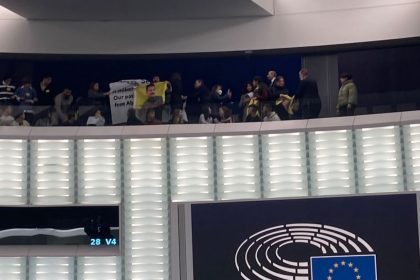 Οπαδοί του Οτσαλάν εισέβαλαν στο Ευρωκοινοβούλιο