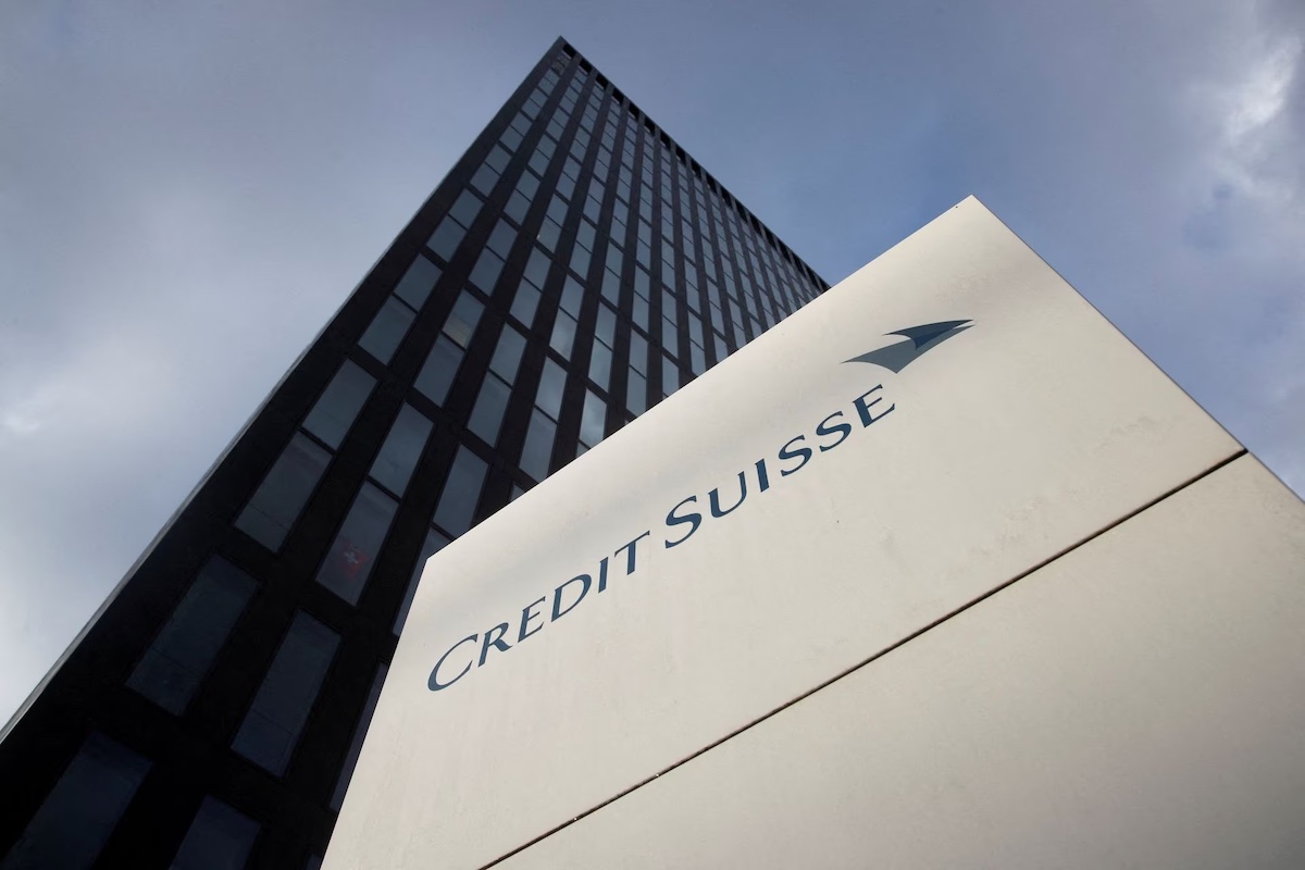 Τα «απόνερα» της Credit Suisse έφθασαν στην Αθήνα