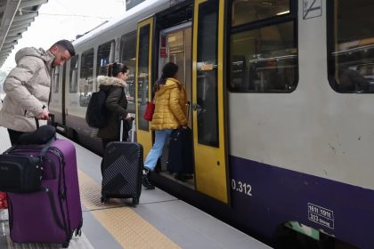 Επανεκκίνηση δρομολογίων τρένων: Οι επιβάτες αποφεύγουν τα πρώτα βαγόνια