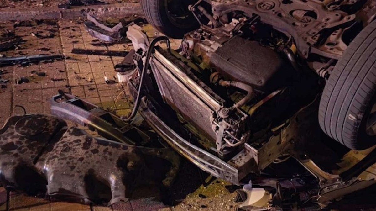 Πανικός και εκτεταμένες ζημιές στον Ασπρόπυργο: Ανατίναξαν αυτοκίνητο με εκρηκτικό μηχανισμό