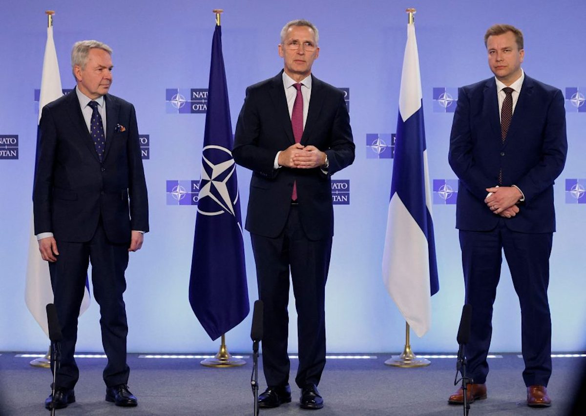 Η Φινλανδία επισήμως μέλος του NATO από την Τρίτη