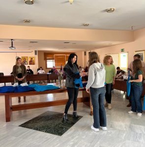 32 μαθητές από Πολωνία και Ισπανία επισκέφθηκαν τον δήμο Μάνδρας - Ειδυλλίας!