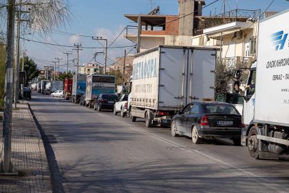 Ασπρόπυργος: Τέλος στη διέλευση οχημάτων άνω των 3,5 τόνων από την οδό Μεγαρίδος
