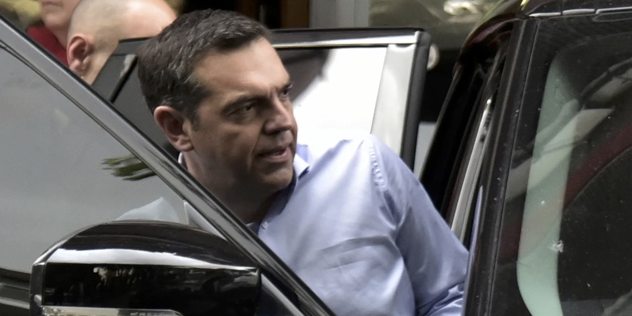 Ευθύνες στο ΠΑΣΟΚ για τη συντριβή του ΣΥΡΙΖΑ «ρίχνει» ο Τσίπρας