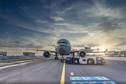 «Έκρηξη» 28,4% στην κίνηση των επιβατών στα αεροδρόμια της χώρας