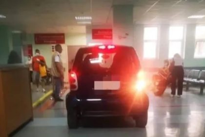 Απίστευτο περιστατικό στο ΚΑΤ: Ασθενής «μπούκαρε» με το αυτοκίνητό του στα επείγοντα!
