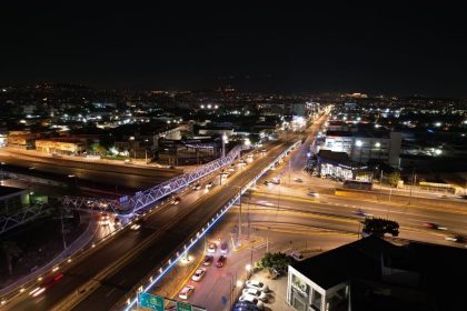 Μεταμορφώνεται η Γέφυρα στη Λεωφόρο Αθηνών με φωτισμό υψηλής τεχνολογίας LED [ΦΩΤΟ-ΒΙΝΤΕΟ]