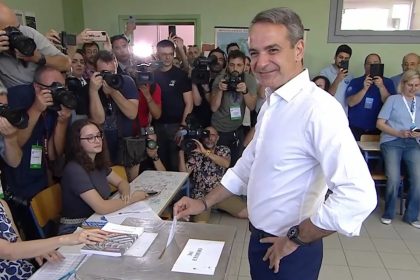 Ψήφισε ο Κυριάκος Μητσοτάκης: «Σήμερα ψηφίζουμε για να έχει η χώρα μια αποτελεσματική κυβέρνηση»