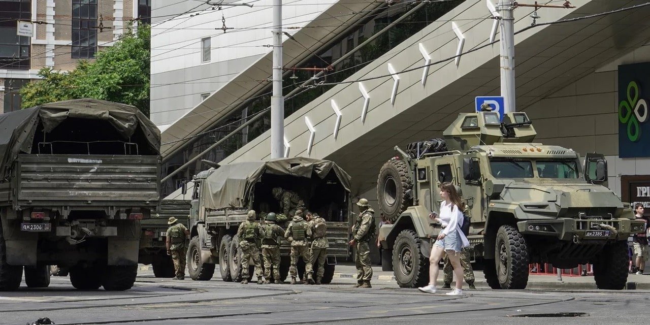 Λήξη συναγερμού στη Ρωσία: Οι δυνάμεις της Βάγκνερ γυρίζουν στις βάσεις τους