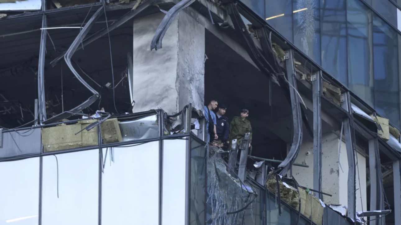 Ουκρανικά drones έπληξαν τη Μόσχα -Ενας τραυματίας, ζημιές σε κτίρια [ΦΩΤΟ]