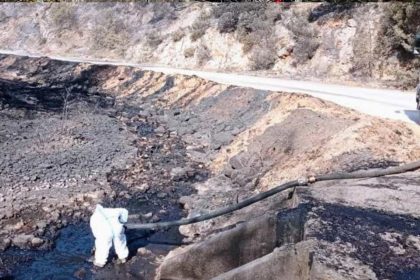Παρέμβαση του ΥΠΕΝ απέτρεψε νέα περιβαλλοντική ζημιά μετά τη φωτιά στη Μάνδρα