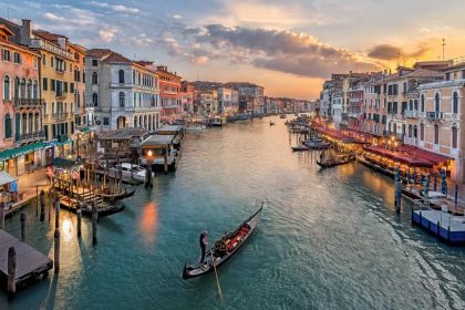 UNESCO: Προτείνει την ένταξη της Βενετίας στα Μνημεία Παγκόσμιας Κληρονομιάς που διατρέχουν κίνδυνο