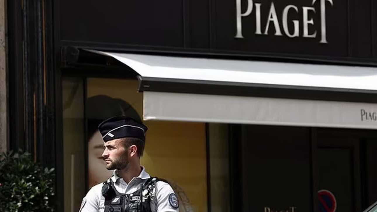 Η ληστεία της χρονιάς με λεία 15 εκατ. ευρώ στο κοσμηματοπωλείο Piaget στο Παρίσι