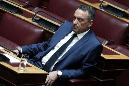 Σπαρτιάτες: «Στηρίζω Κασιδιάρη για τον δήμο της Αθήνας» λέει τώρα ο Στίγκας