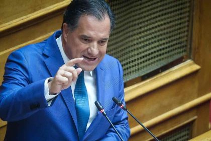 Γεωργιάδης: Δεν καταργούνται οκτάωρο και πενθήμερο - Το νομοσχέδιο είναι εξαιρετικά φιλεργατικό