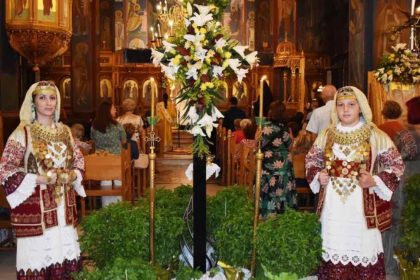 «Νότες» Αρβανίτικης Παράδοσης στον  Αρχιερατικό Εσπερινό της Υψώσεως του Τίμιου Σταυρού