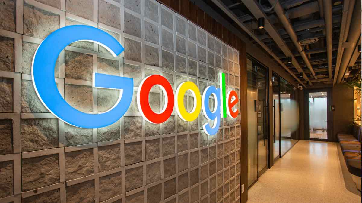 Περικόπτει θέσεις εργασίας η Google