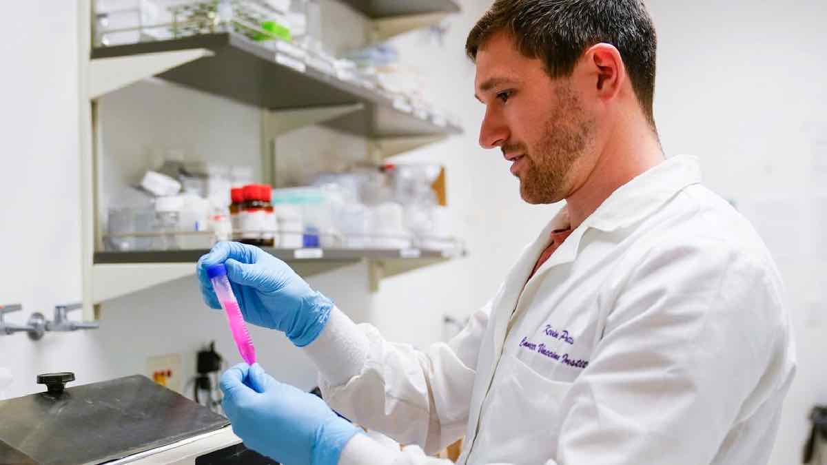 «Πράσινο φως» για το πρώτο τεστ DNA που εντοπίζει την προδιάθεση για δεκάδες μορφές καρκίνου
