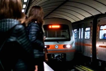 Νεκρός 65χρονος που έπεσε στις γραμμές του μετρό στον σταθμό «Άγιος Αντώνιος»
