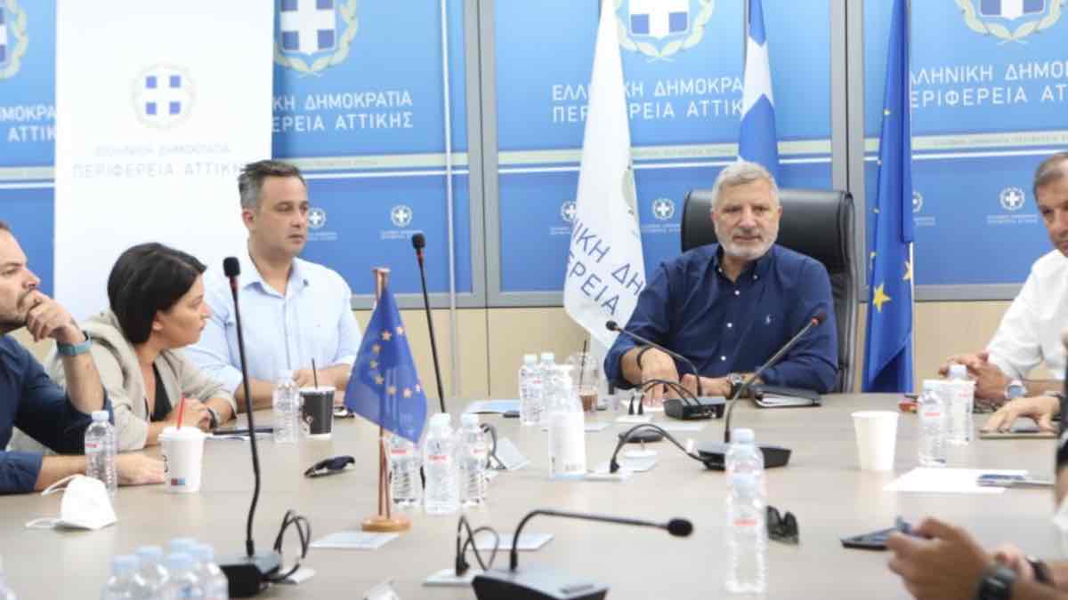 Έκτακτη σύσκεψη στην Περιφέρεια Αττικής για την πρόληψη πλημμυρικών φαινομένων