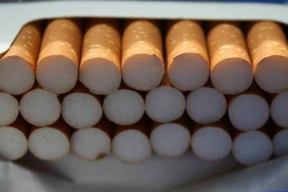 «Βραχιολάκια» σε 2 άτομα για λαθρεμπόριο τσιγάρων - Κατασχθέθηκαν πάνω από 4.800 καπνικά προϊόντα