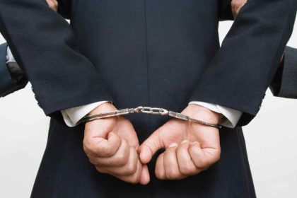 Συνελήφθη 47χρονος με οφειλές άνω του μισού εκατομμυρίου ευρώ στο Δημόσιο