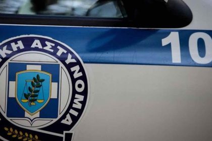 Συνελήφθη άνδρας που επιβίβασε με βία στο αυτοκίνητό του 15χρονη στην Αττική