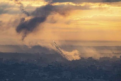 Αιματοκύλισμα στη Μέση Ανατολή - Εκατόμβη νεκρών μετά την επίθεση της Χαμας στο Ισραήλ