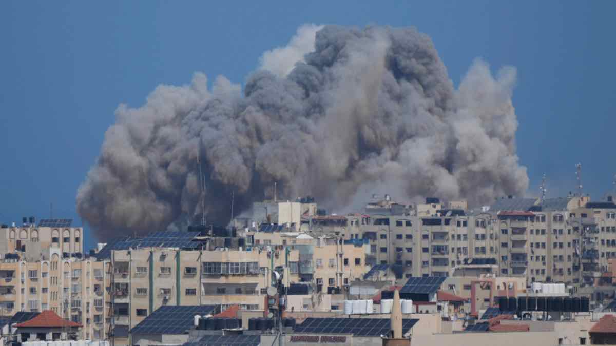 Ανησυχία για γενίκευση της σύρραξης στη Μέση Ανατολή: 300.000 στρατιώτες στη Λωρίδα της Γάζας