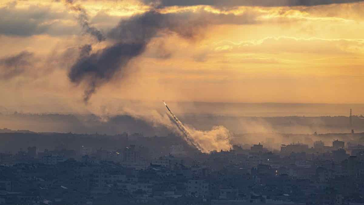 Αιματοκύλισμα στη Μέση Ανατολή - Εκατόμβη νεκρών μετά την επίθεση της Χαμας στο Ισραήλ