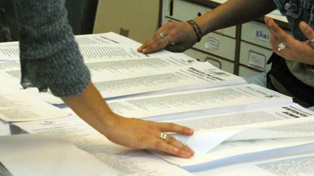 Αυτοδιοικητικές Εκλογές: Μέχρι και το 1 μέτρο φτάνουν τα ψηφοδέλτια - 152.000 οι υποψήφιοι