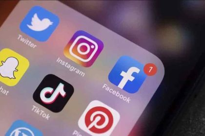 «Έπεσαν» Facebook και Instagram - Προβλήματα σύνδεσης και στο messenger