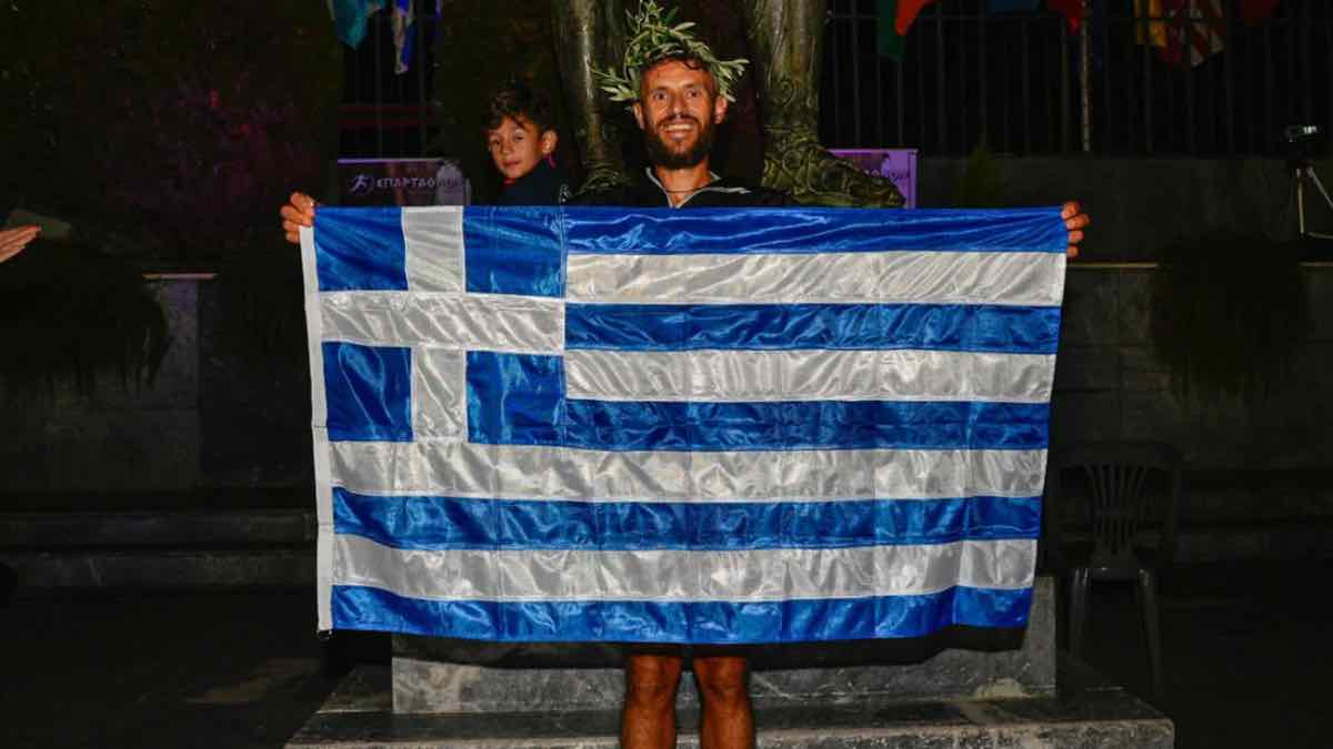 Σπάρταθλον: Έσπασε ρεκόρ 39 χρόνων ο Φώτης Ζησιμόπουλος