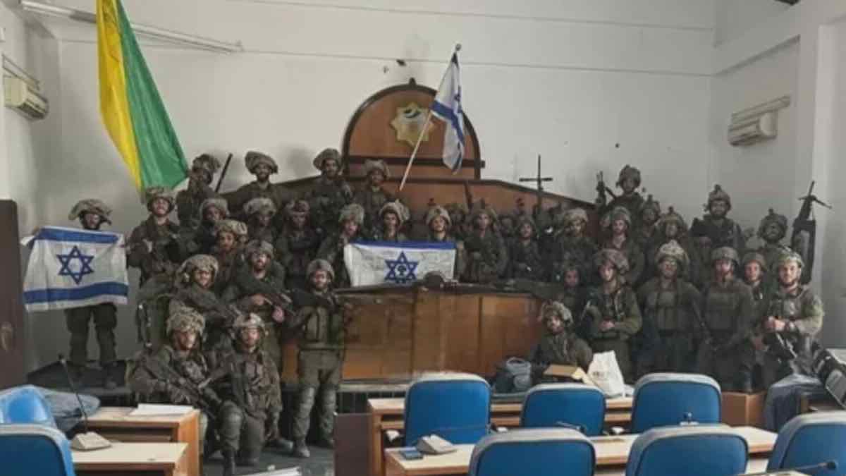 Ισραηλινά ΜΜΕ: Ο στρατός του Ισραήλ μπήκε στο κοινοβούλιο της Γάζας