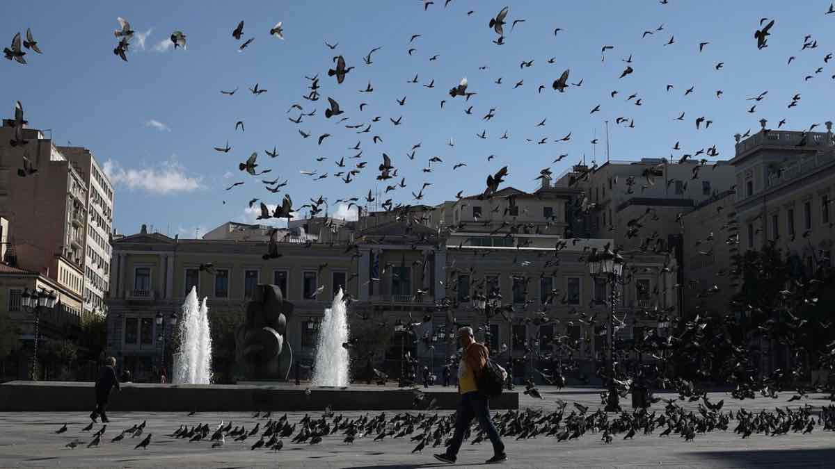 Έκθεση ΔΝΤ για την Ελλάδα: Στο µισό μειώθηκε η µαύρη οικονοµία µέσα σε οκτώ χρόνια